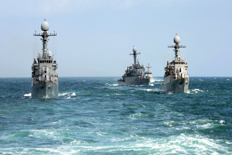 Hy vọng sẽ sớm có hình ảnh tàu 18 đang trong tình trạng hoạt động trên biển sau khi hoàn tất các công đoạn sửa chữa để có thể đưa ra cái nhìn toàn diện và chính xác hơn. Nguồn ảnh: Manila Livewire.