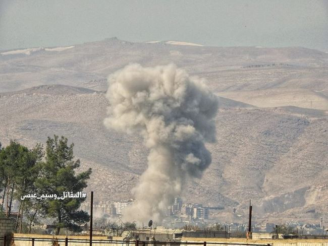 Các tay súng Hồi giáo cực đoan Jaysh Al-Islam tháo chạy khỏi chiến tuyến đã bắt đầu rạn vỡ. Ảnh: Truyền thông Quân đội Syria.