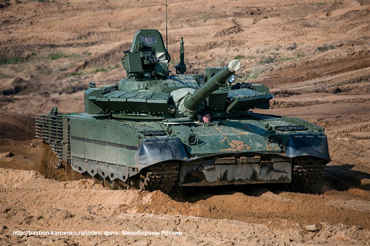 Ngoài gói nâng cấp T-80BV, có khả năng Quân đội Nga sẽ áp dụng phiên bản "BVM" hiện đại hóa một số xe tăng T-80B. So với BV, BVM hiện đại hơn nhưng đồng thời cũng đắt tiền hơn khi chúng tích hợp hàng loạt công nghệ tiên tiến ứng dụng trên dòng tăng T-90M/MS. Nguồn ảnh: Bastion-Kapenko