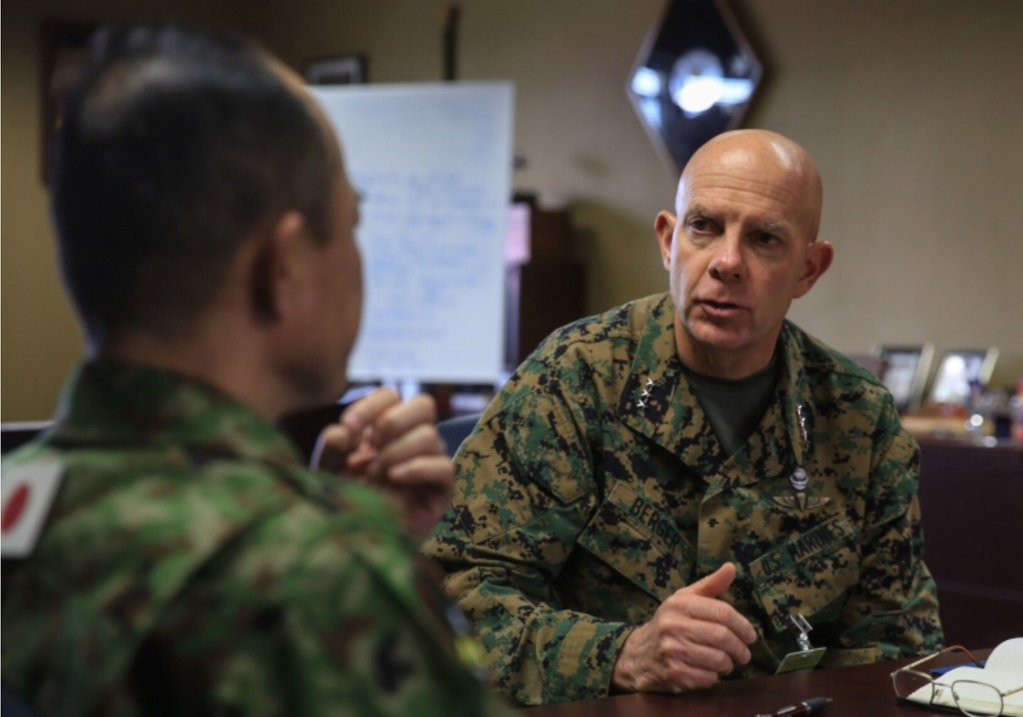 Tư lệnh Thủy quân lục chiến Mỹ David Berger. Ảnh: AP