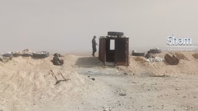 Ngay sau khi thành lập khu vực an ninh mới, lực lượng an ninh quân đội Syria đã chặn bắt một chuyến hàng vũ khí trang bị hiện đại được đưa đến Đông Ghouta. Tình báo địa phương đã thông báo cho cho Bộ tư lệnh tối cao quân đội Syria về chuyến hàng và lực lượng an ninh đã phục kích thu giữ các loại vũ khí này. Ảnh: South Front.