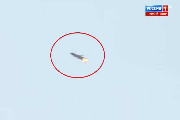 Với mẫu tên lửa hành trình hạt nhân trên, đây có thể sẽ là một cuộc cách mạng công nghệ vũ khí hạt nhân mới mà Nga sẽ là quốc gia đi tiên phong trong việc hiện thực hóa các ý tưởng điên rồ nhất về tên lửa hạt nhân từng được con người nghĩa ra. Trong ảnh tên lửa hành trình hạt nhân Nga trong quá trình thử nghiệm. Nguồn ảnh: Russia 1.