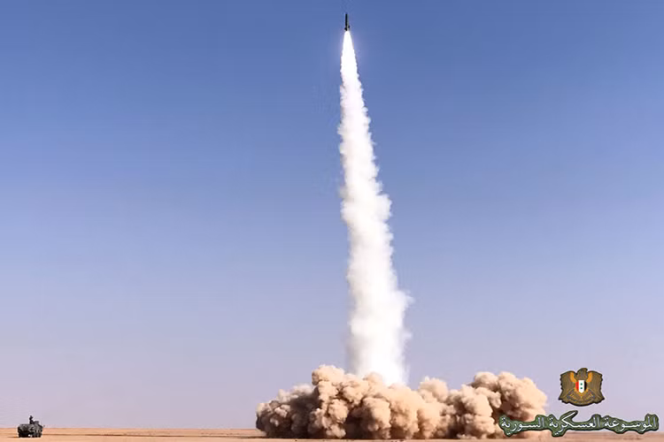 Và với tổ hợp radar 1L122 -1E, phòng không Syria có thể tự tin đương đầu với những mối đe dọa từ liên minh do Mỹ cầm đầu. Nguồn ảnh: Syr_Mil_Wik.