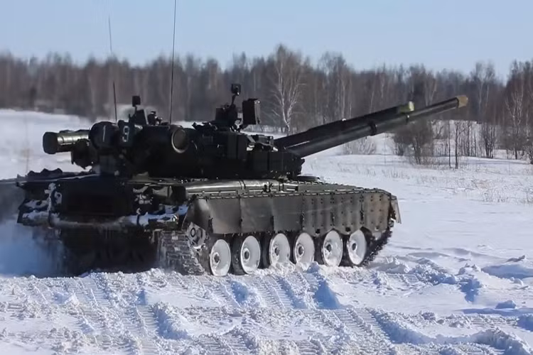 Sau đó chúng chạy sang hai hướng riêng biệt song song với nhau, tạo thành một vòng cung. Nguồn ảnh: Bộ Quốc phòng Nga.