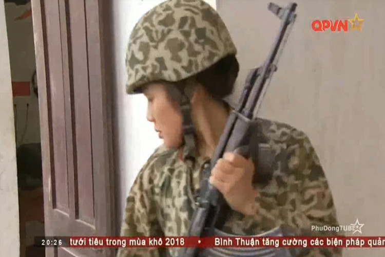 Xác định được điều đó, những nữ chiến sĩ đặc công nhập ngũ năm 2017 được biên chế về Lữ đoàn Đặc công 113, Binh chủng Đặc công, đã nỗ lực rèn luyện không ngừng, để tôi luyện bản lĩnh thép mà mỗi chiến sĩ đặc công đều phải có. Nhân dịp kỷ niệm 108 năm Quốc tế Phụ nữ 8/3 mời độc giả cùng đến với những chia sẻ thú vị của những nữ chiến sĩ Đặc công Việt Nam. Nguồn ảnh: QPVN.