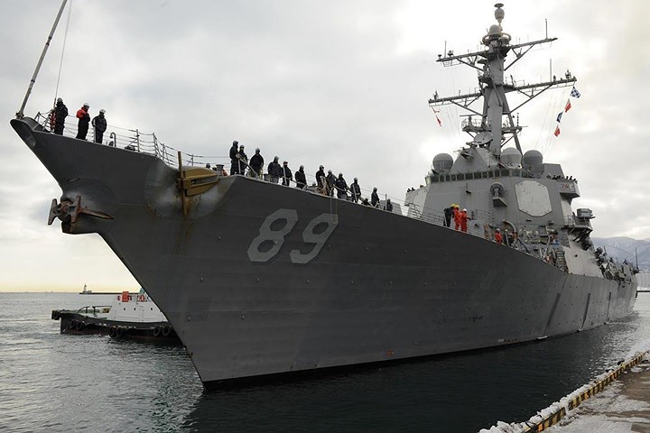 Tàu khu trục Mustin có thủy thủ đoàn gồm khoảng 300 người. Ảnh: Naval today.