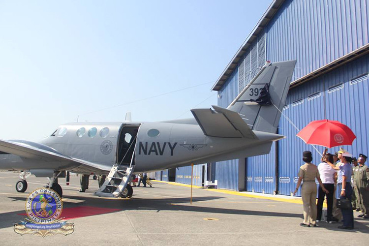 Hiện tại, Hải quân Philippines vẫn đang trong quá trình đào tạo chuyển loại các phi đoàn để vận hành số King Air TC-90 sắp được chuyển giao cùng với đó là lực lượng hỗ trợ kỹ thuật mặt đất. Nguồn ảnh: The Philippine Fleet.