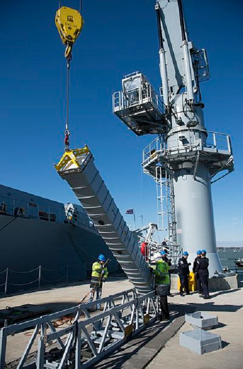 Dự kiến, trong tương lai, Hải quân Hoàng gia có thể tích hợp cho Type 45 Daring tên lửa đánh chặn Aster 30 Block 1NT có khả năng đánh chặn tên lửa đạn đạo tầm trung. Nguồn ảnh: Wikipedia