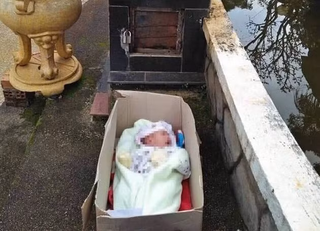 Xot xa so phan nhung dua tre bi bo roi va la thu chua xot cua nguoi me-Hinh-2