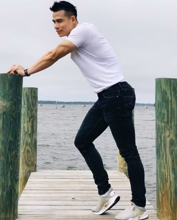 Cuoc song sau 11 nam tu gia showbiz cua Nam vuong Tien Doan-Hinh-4