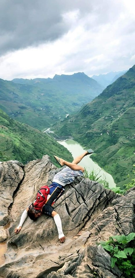 Hai huoc 1001 tu the ngu 'kho do' cua hoi phuot thu tren duong-Hinh-7