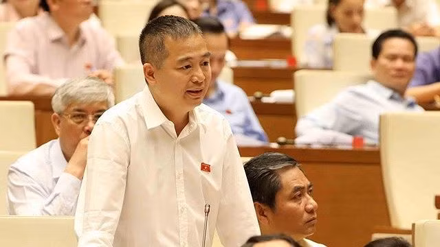 Phat bieu nong dien dan Quoc hoi ve tieu cuc thi cu