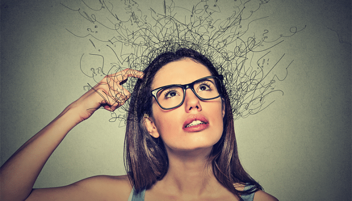 Co gai tre mat tri nho moi sang thuc day khien bac si 