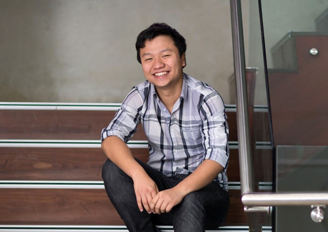 Huỳnh Anh Vũ - đại diện THPT Tăng Bạt Hổ, Bình Định - là người thắng cuộc sau 53 trận của năm thứ 8. Tốt nghiệp Đại học Kỹ thuật Swinburne, Anh Vũ là một trong hai sinh viên xuất sắc được giữ làm giảng viên ngành Kinh tế. Quán quân Olympia năm 8 đã lập gia đình và sống tại xứ sở chuột túi. Ảnh: Swinburne.edu.