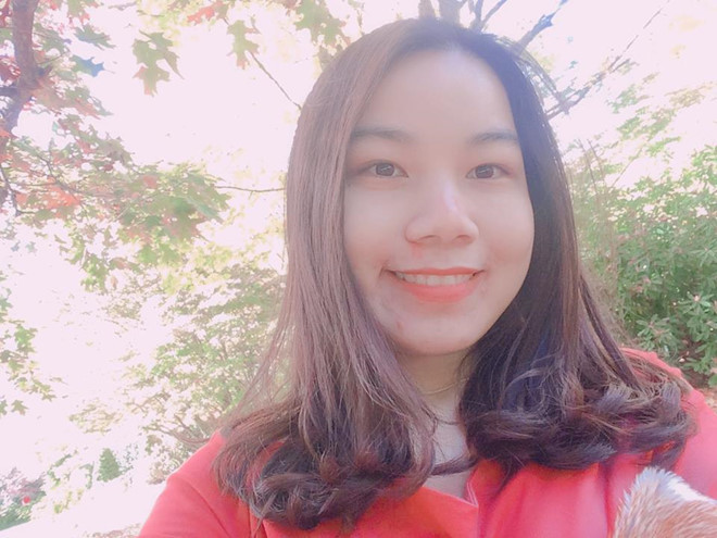 Sau Trần Ngọc Minh và Lương Phương Thảo, Phạm Thị Ngọc Oanh (THPT Tiên Lãng, Hải Phòng) là cô gái thứ 3 trở thành nhà vô địch Olympia vào năm 11. Sau khi tốt nghiệp ngành Thương mại Kế toán và Tài chính của Đại học Kỹ thuật Swinburne, Ngọc Oanh ở lại Australia làm việc. Cuối tháng 8 vừa qua, quán quân O11 khoe thi đậu cấp độ 3 của chương trình CFA (Chartered Financial Analyst) - phân tích đầu tư tài chính. Ảnh: FBNV.