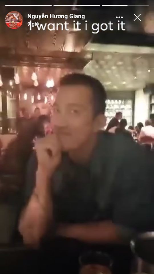 Trong giây phút phấn khích, Hương Giang đã vô tình để lộ hình ảnh Criss trên stories trong chuyến đi Thái Lan.