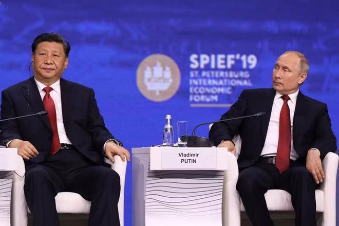 Nga ky hop dong voi Huawei, buc tuong 5G chia doi the gioi