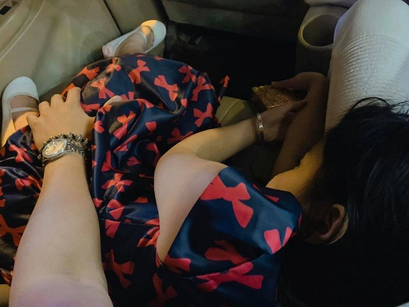 MC Thanh Trung va con gai tro chuyen cuc yeu ve cap song sinh cung cha khac me-Hinh-3