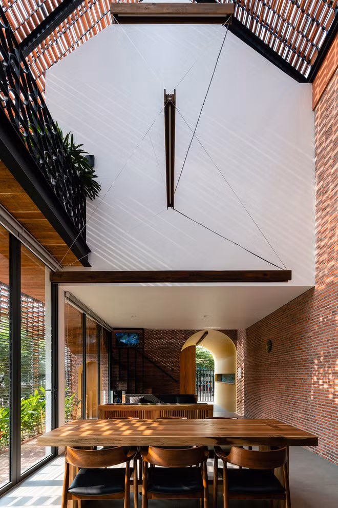 Nội thất tối giản của chủ nhà nhưng vẫn mang nét cá tính.