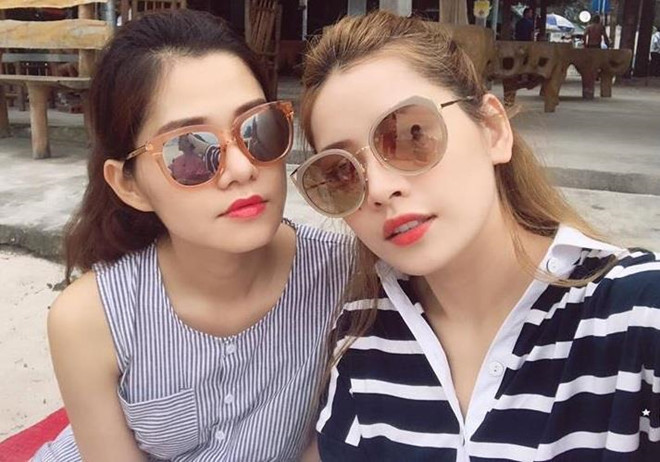 Thùy Vân từng du học ở Ba Lan. Hiện, cô làm việc tại một ngân hàng ở Hà Nội, đã lập gia đình và có hai con. Bước sang tuổi 37, cô nàng khiến nhiều người ngưỡng mộ khi ngày càng trẻ trung, xinh đẹp.