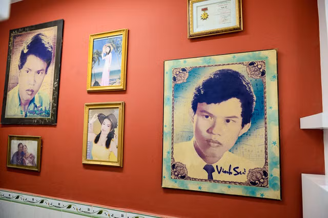 Co nha hon 1 ty, nguoi nhac si nay van song trong can nha 10 m2-Hinh-4