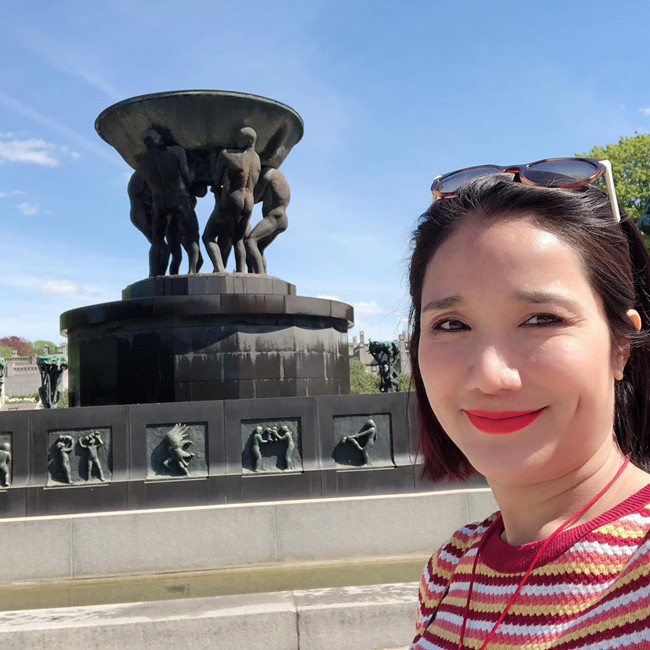 Sau hơn 20 năm, Cát Tường vẫn giữ được nét đẹp tự nhiên trên gương mặt. Cô gắn liền với vai trò MC trên nhiều chương trình truyền hình được yêu thích, tiêu biểu là "Bạn muốn hẹn hò". Gần đây, vị trí MC của Cát Tường trong show này bị thay thế bởi Nam Thư.