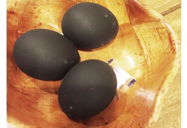 'Phat hoang' giong ga mat quy den si xau xi ma gia len toi 60 trieu/con-Hinh-3