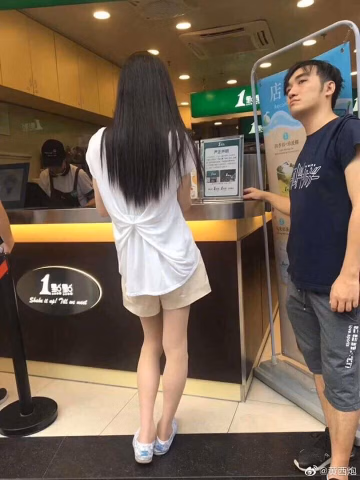 "Nhìn xa thì giống Thúy Kiều...