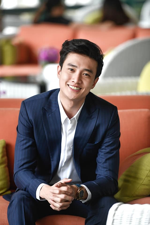 Ngoại hình điển trai của Quốc Trường hiện tại đã đốn tim không biết bao nhiêu cô gái. Bị nghi ngờ thẩm mỹ, Quốc Trường phủ nhận. Anh chia sẻ chỉ 1 lần duy nhất là đi làm lại chiếc răng khểnh thuở mới vào nghề mà thôi.