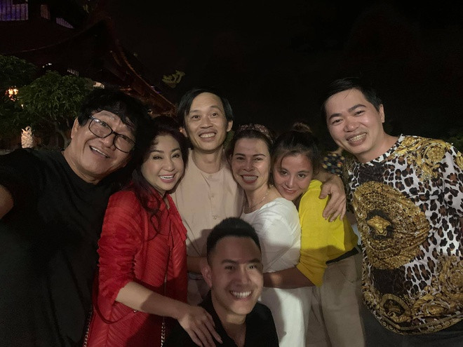 Con trai ruot Hoai Linh va 'kieu nu lang hai' Nam Thu dang bi mat hen ho?-Hinh-3