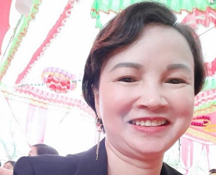 Chia se 'la' tren Facebook cua me nu sinh giao ga truoc khi bi bat