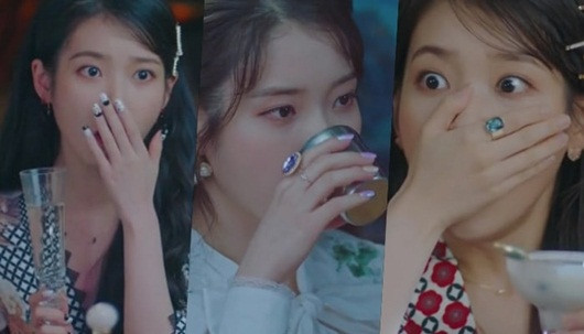 Những bộ móng: Dù chỉ là chỉ là chi tiết rất nhỏ nhưng những bộ móng được lựa chọn kĩ càng để xuất hiện trên màn ảnh càng chứng minh phong cách thời trang của IU trong bộ phim này hoàn hảo đến từng chi tiết. Từ móng tay được cắt tỉa tỉ mỉ đến những chiếc nhẫn bằng bạc đính đá sang trọng, màu móng thay đổi liên tục từ gam màu lạnh , trầm đến nhẹ nhàng tất cả đều được phối thật hoàn hảo với những bộ trang phục. Bàn tay thon nhỏ của Man Wol đã được tô điểm một cách tinh xảo nhất.