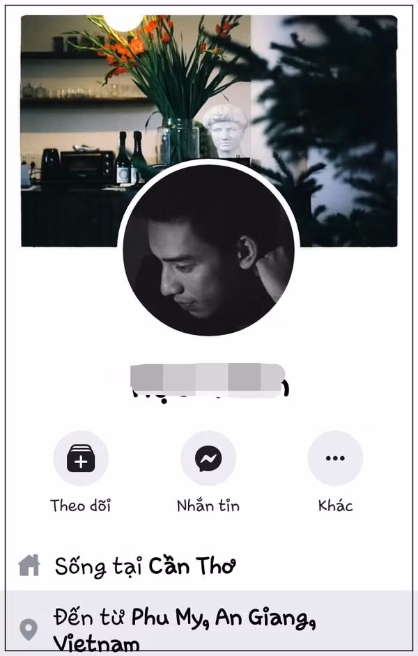 Theo một số bình luận của cư dân mạng, thì anh chàng trong ảnh được cho là có tên Hậu Trần, quê ở An Giang và hiện đang học tập, sinh sống tại Cần Thơ. Trước làn sóng tấn công của cư dân mạng, nhân vật chính đã khoá Facebook.