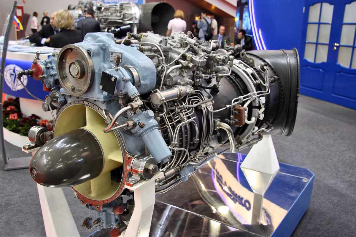 Đặc biệt, Motor Sich cung cấp linh kiện lắp ráp dòng động cơ tuốc in trục TV3-117VMA-SBM1V vốn dùng cho dòng trực thăng huyền thoại Mi-8/17 của Nga. Hiện Trung Quốc cũng sử dụng số lượng lớn trực thăng Mi-17/171. Nguồn ảnh: Wiki