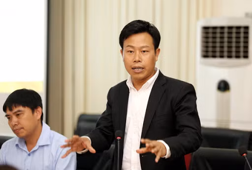 Được biết, ngày 3/9 tới đây, tại Kỳ họp thứ 13 - HĐND tỉnh Cà Mau (khóa IX), các đại biểu HĐND tỉnh sẽ tiến hành bầu ông Lê Quân giữ chức danh Chủ tịch UBND tỉnh thay ông Nguyễn Tiến Hải đã được Ban Bí thư Ban chấp hành TƯ Đảng điều động giữ chức Bí thư Tỉnh ủy Cà Mau.