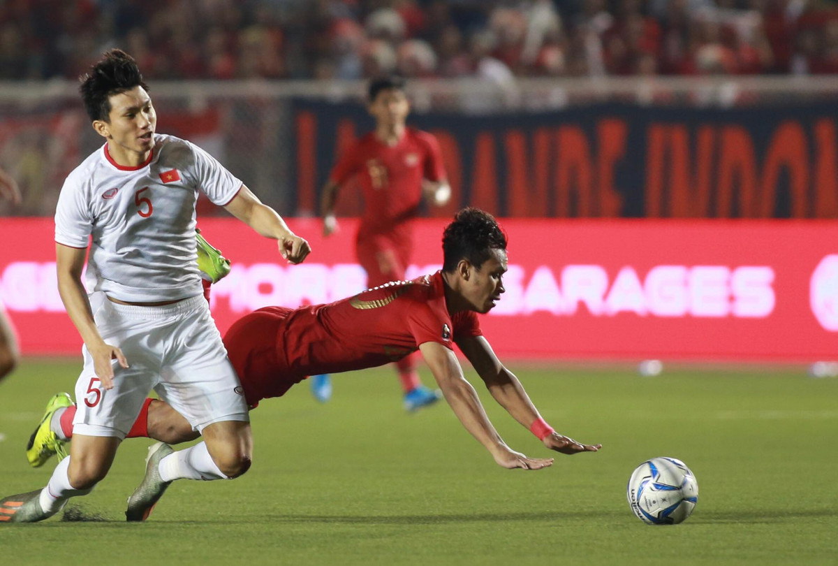 Cũng nhờ cú đúp vào lưới Indonesia, Văn Hậu trở thành cầu thủ hay nhất trong trận chung kết SEA Game 30 môn bóng đá nam.