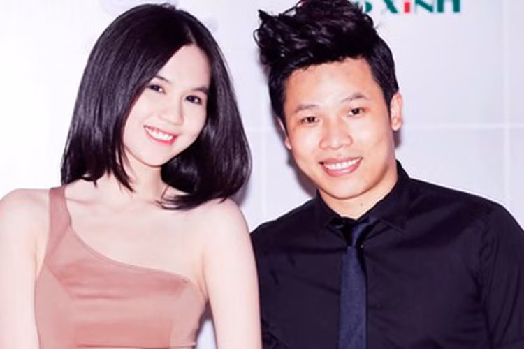 Khắc Tiệp bắt đầu có được danh tiếng khi lăng xê Ngọc Trinh từ một nhân viên quán bi-a lên thành “nữ hoàng nội y”. Ảnh: Mốt và cuộc sống