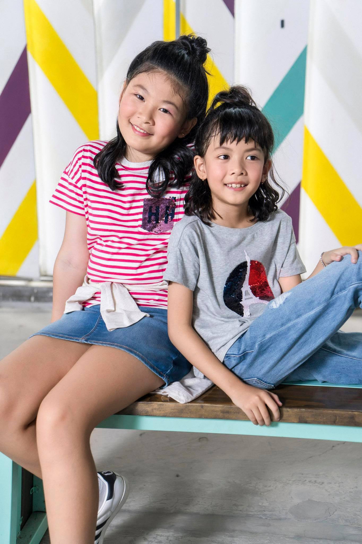 "Tôi không nuông chiều các yêu cầu vô lý của các bé, mà vẫn giải thích và định hướng cho các con hiểu chuyện. Tôi chỉ mong con lớn khôn, khỏe mạnh chứ không áp đặt hay quá trông chờ gì dễ gây áp lực cho con", anh nói.