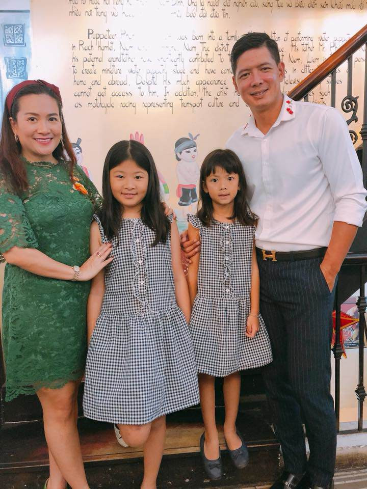 Trên trang cá nhân, Bình Minh và vợ cũng thường xuyên chia sẻ khoảnh khắc ngọt ngào của gia đình.