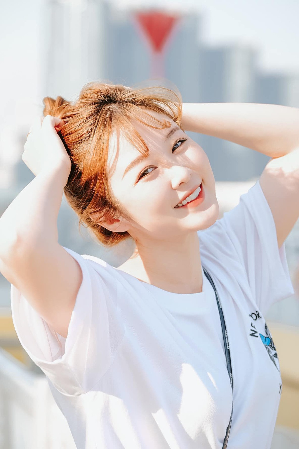 Ribi Sachi sở hữu gương mặt tròn trịa, làn da trắng hồng và khuôn miệng nhỏ nhắn.