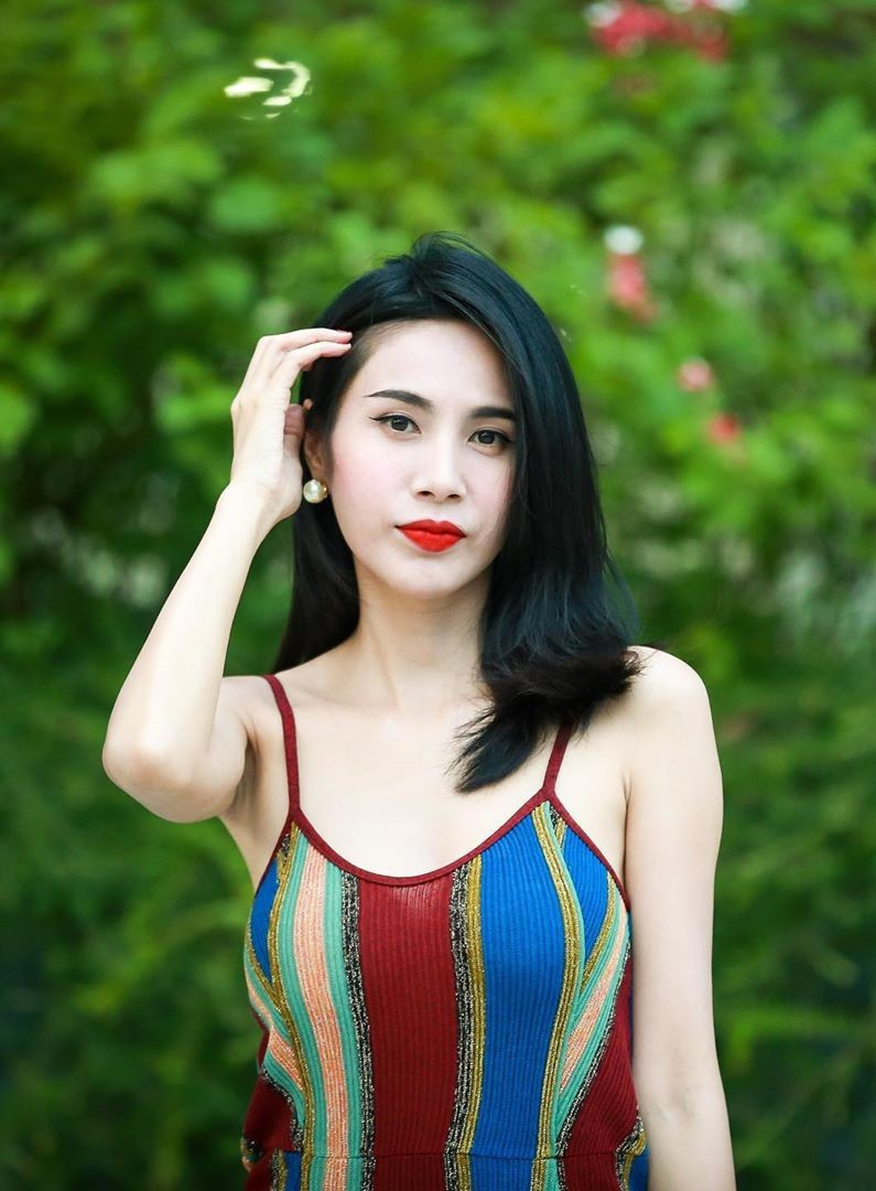 11 năm trôi qua, Thủy Tiên vẫn đều đặn ra sản phẩm âm nhạc phục vụ khán giả. Ảnh: DPCC, Instagram NV.