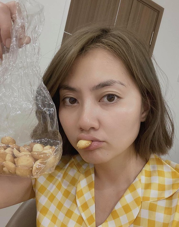 Ngoc Lan dap tra gay gat khi bi che 