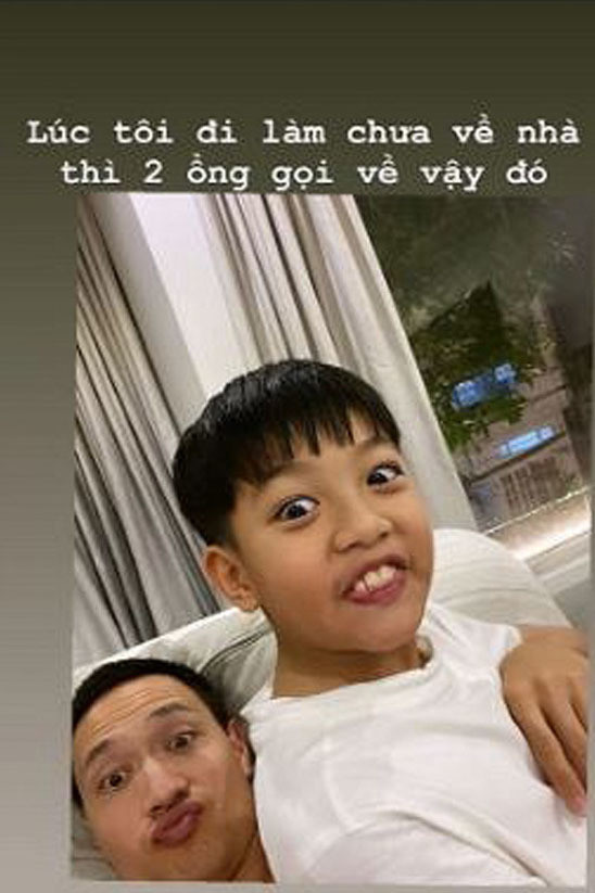 Chính điều này khiến Hà Hồ rất tự hào về bạn trai, cô từng khẳng định trên truyền thông rằng luôn tin tưởng Kim Lý sẽ là một người cha tốt.