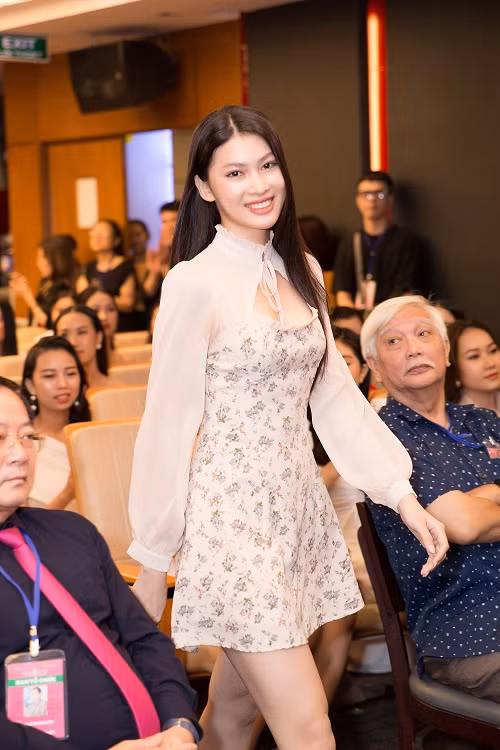 Theo như thông tin đã được công bố trước đó, hai vòng Chung khảo sẽ được rút gọn lại dưới hình thức chỉ một đêm thi Bán kết duy nhất.