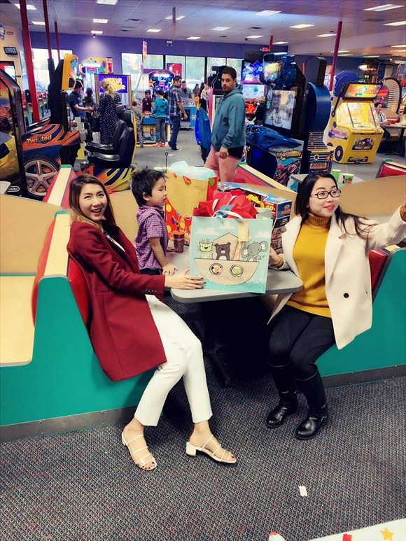 Điểm đáng chú ý là sự vắng mặt của chồng cũ Ngọc Quyên trong tiệc sinh nhật con trai.