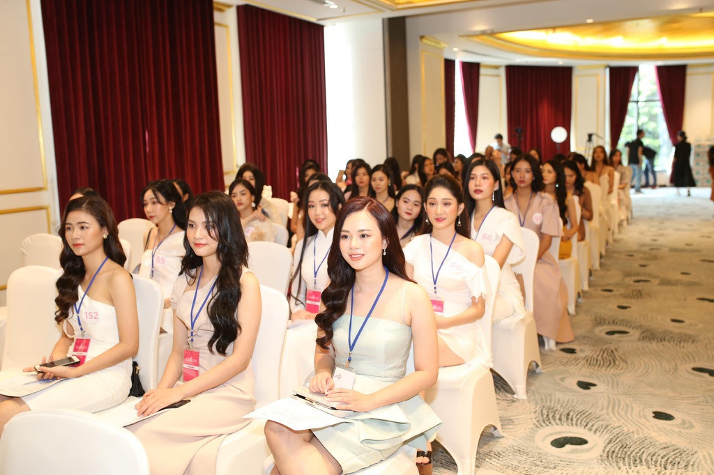 Sau vòng sơ khảo hôm nay, các thí sinh hai miền Nam - Bắc sẽ hội tụ tại Hà Nội để tập luyện cho đêm thi bán kết, dự kiến diễn ra vào ngày 10/10. Ảnh: BTC.