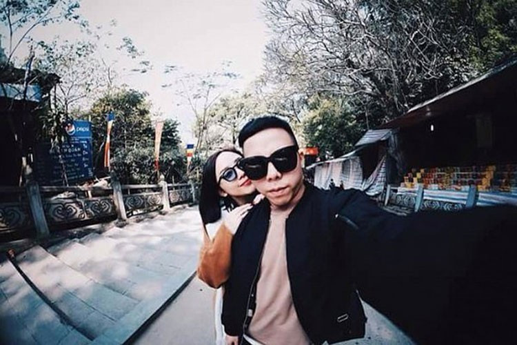 Trong hơn 4 năm hẹn hò, cặp đôi 2 lần chia tay nhưng sau đó đã hàn gắn mối quan hệ.