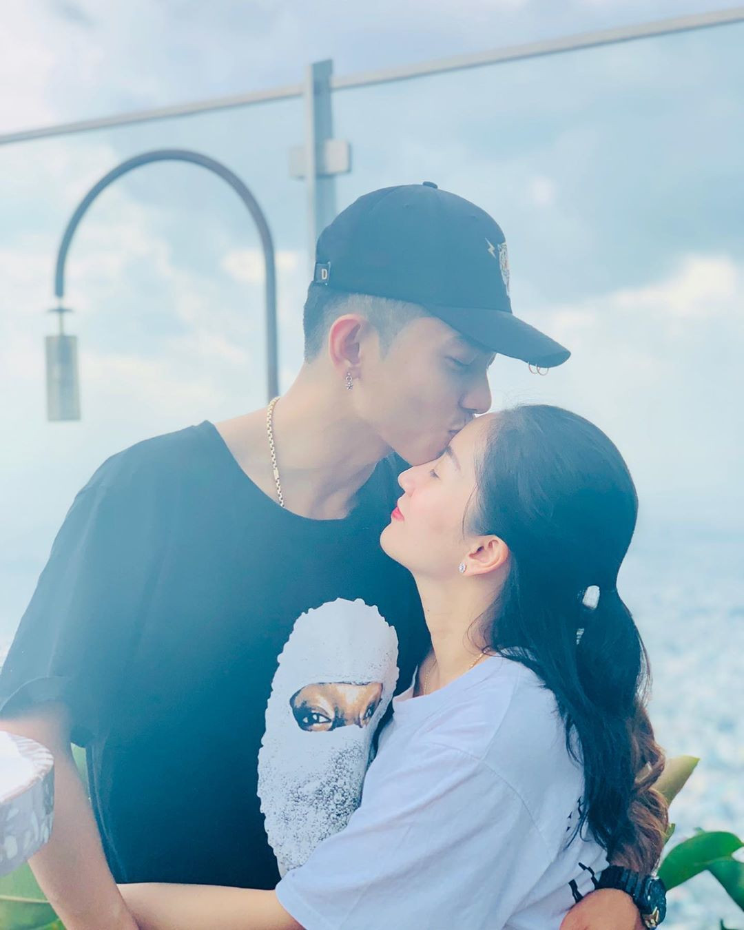 Sau nhiều sóng gió, hiện tại vợ chồng Khánh Thi - Phan Hiển hiện đã có thêm một bé gái đặt tên là Anna.