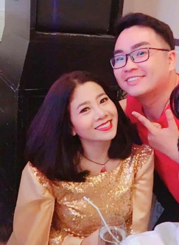 Bo me Mai Phuong nho luat su gianh nuoi chau, quan ly cu buc xuc-Hinh-2