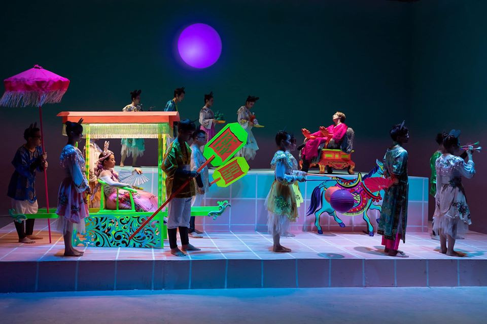 Cảnh quay đậm nét văn hóa trong MV đang gây sốt của Hoàng Thùy Linh.